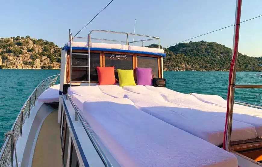 Evlilik Teklifinden Doğum Gününe: Kekova’da Mükemmel Tekne Turu