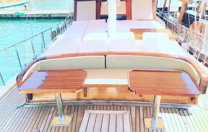 Deniz Tutkunlarına Özel Kekova Gulet Turu – 6 Kişilik Konforlu Seyir