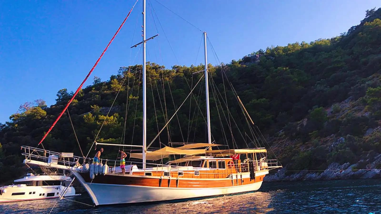 Kekova'da Tam Donanımlı Gulet ile Konaklamalı Keşif 6