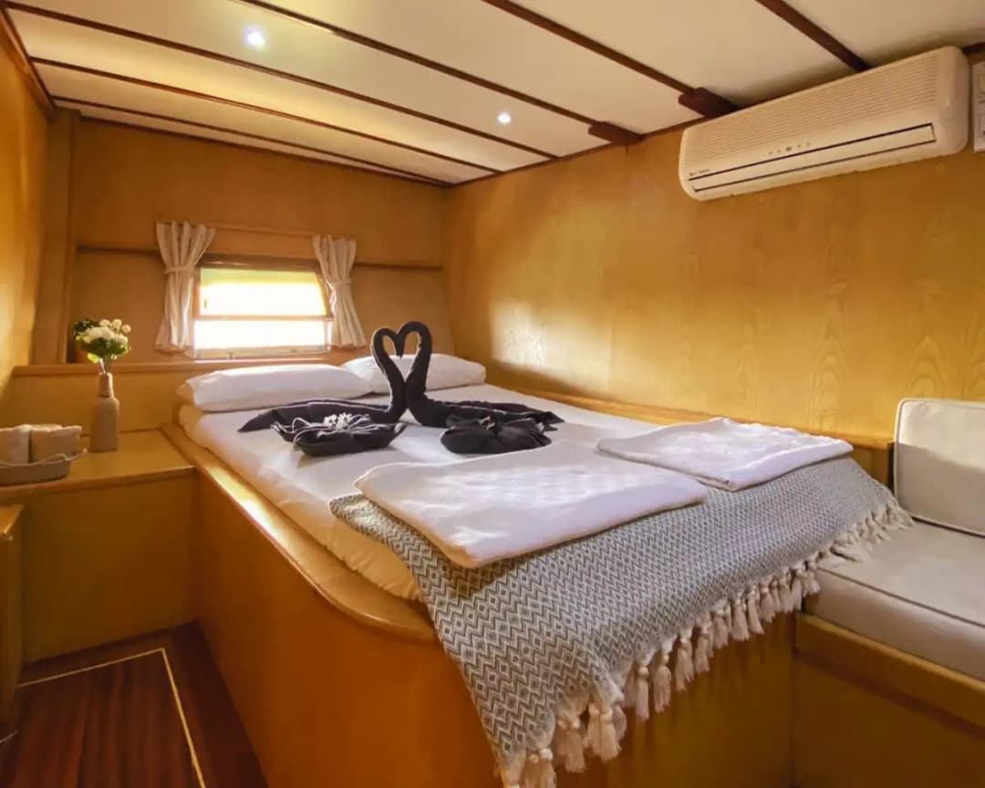 Kekova'da Tam Donanımlı Gulet ile Konaklamalı Keşif