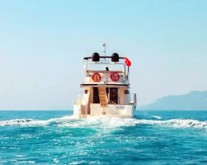 Mavi Yolculuğun En Özel Hali – 14 Metrelik Motoryat 9