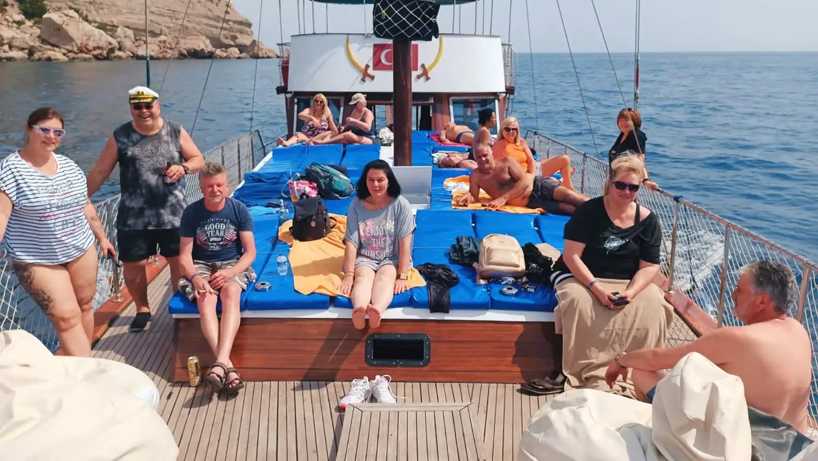 Lüks ve Eğlenceyi Birleştiren Tekne ile Unutulmaz Hatıralar 6