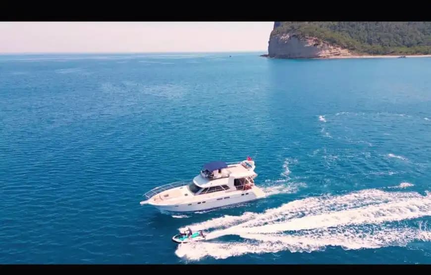 Lüks ve Özgürlüğü Bir Araya Getiren Horizon Motoryat Kiralama 4