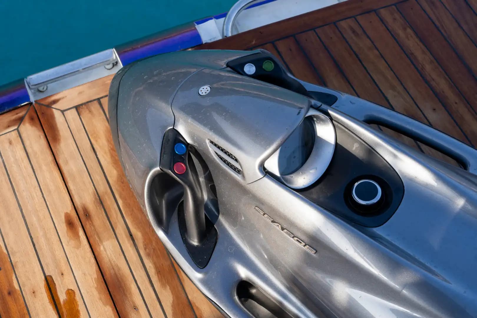 Bodrum’da Özel Yapım Motoryat ile Günübirlik ve Konaklamalı Lüks Tatil 5
