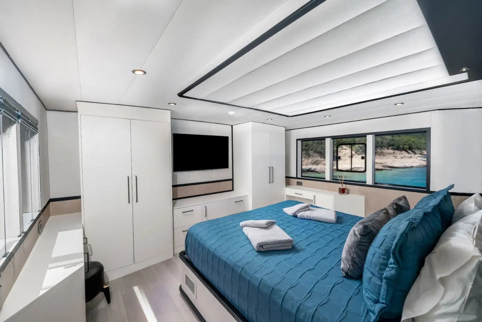 Bodrum’da Lüks Motoryat ile Konforlu Tatil: Özel Tasarım ve Benzersiz Deneyim 41