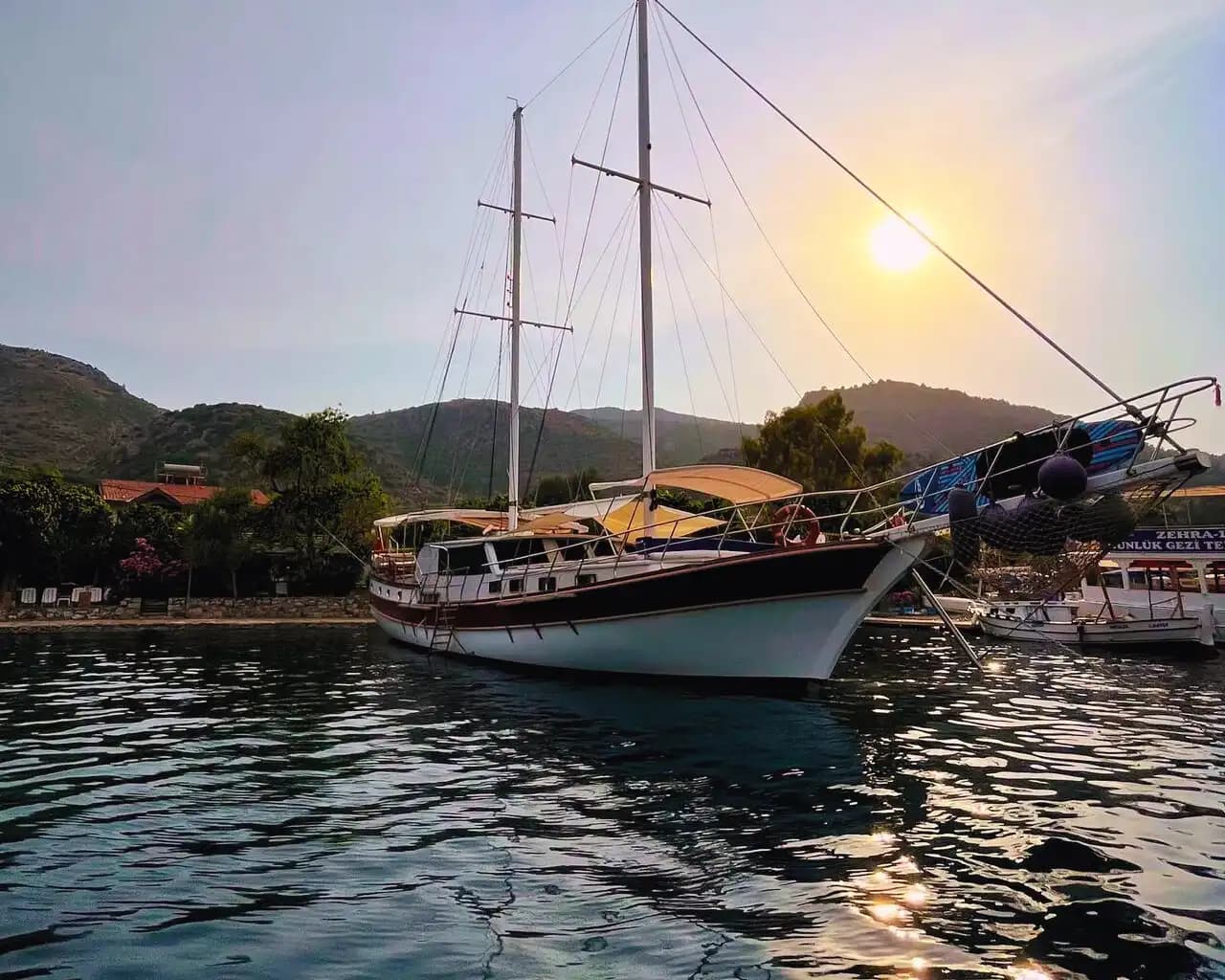 Eşsiz Manzaralar Eşliğinde Marmaris’te Gulet Tatili Sizi Bekliyor - Yatta Bekarlığa Veda