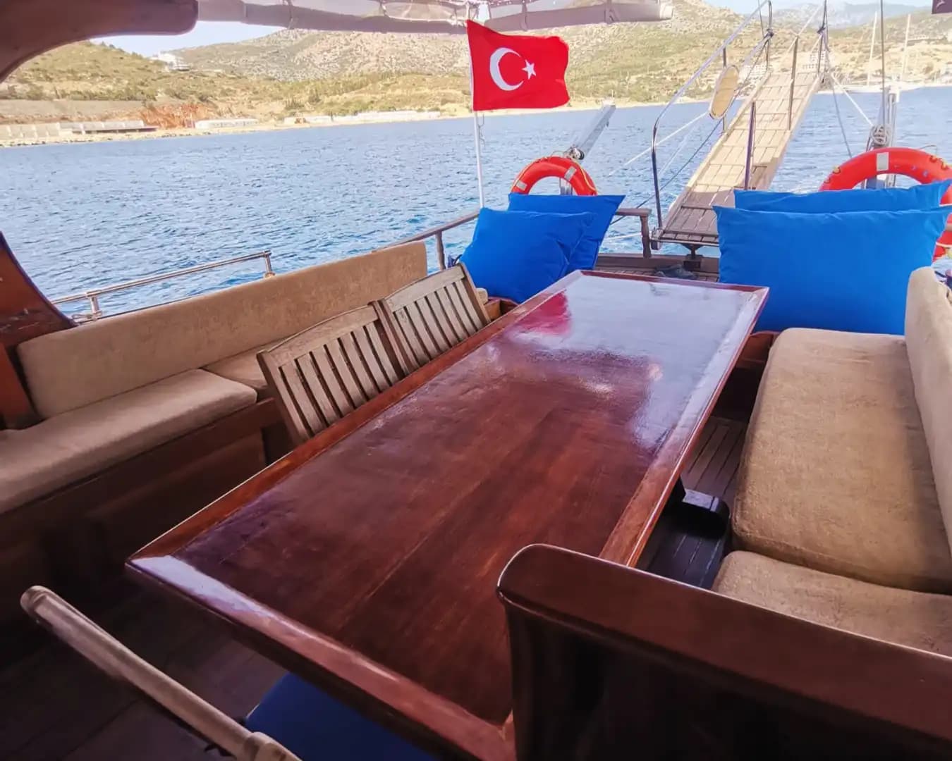 Datça’nın Huzurlu Muhteşem Koylarında 6 Kişilik Konforlu Gulet Tatili 2