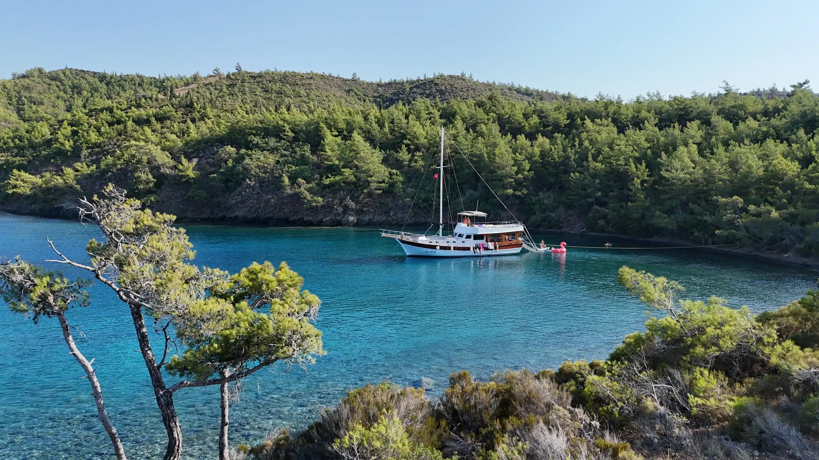 Marmaris'te Günlük 18 Metrelik Yelkenli Kiralama Deneyimi 8