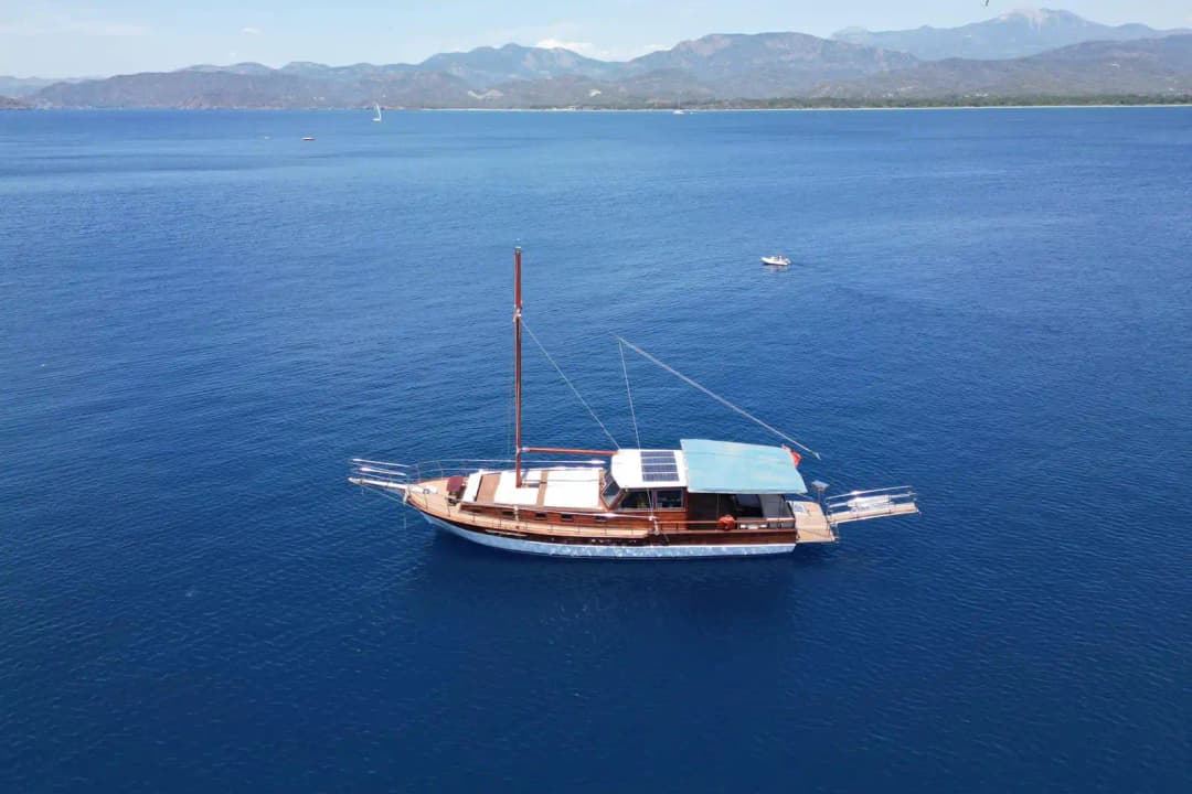 Fethiye'de 18 Metrelik Lüks Gulet ile Konaklamalı Mavi Tur Keyfi