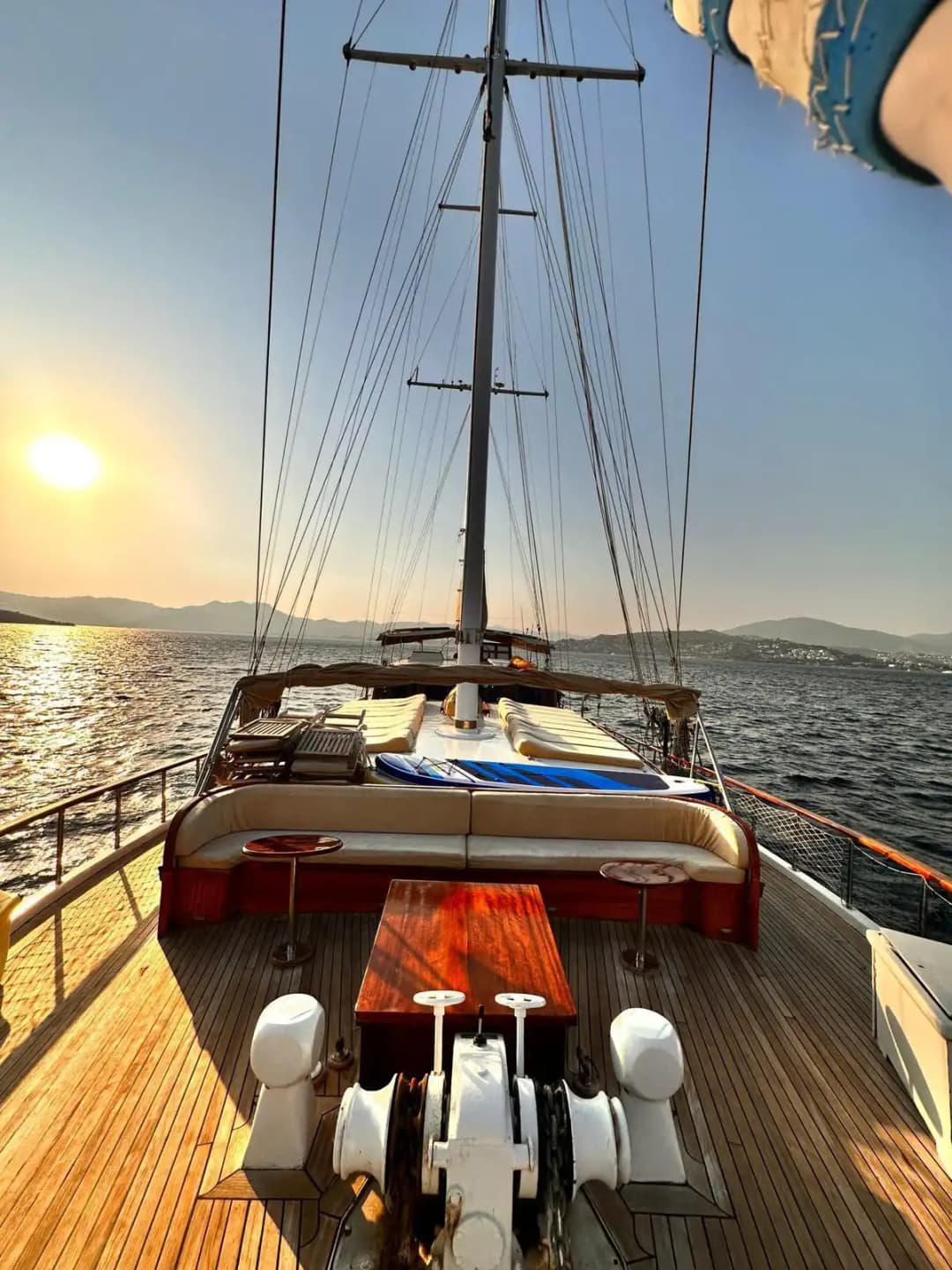 Bodrum'da Lüks 30 Metrelik Gulet Kiralama – 20 Kişiye Kadar