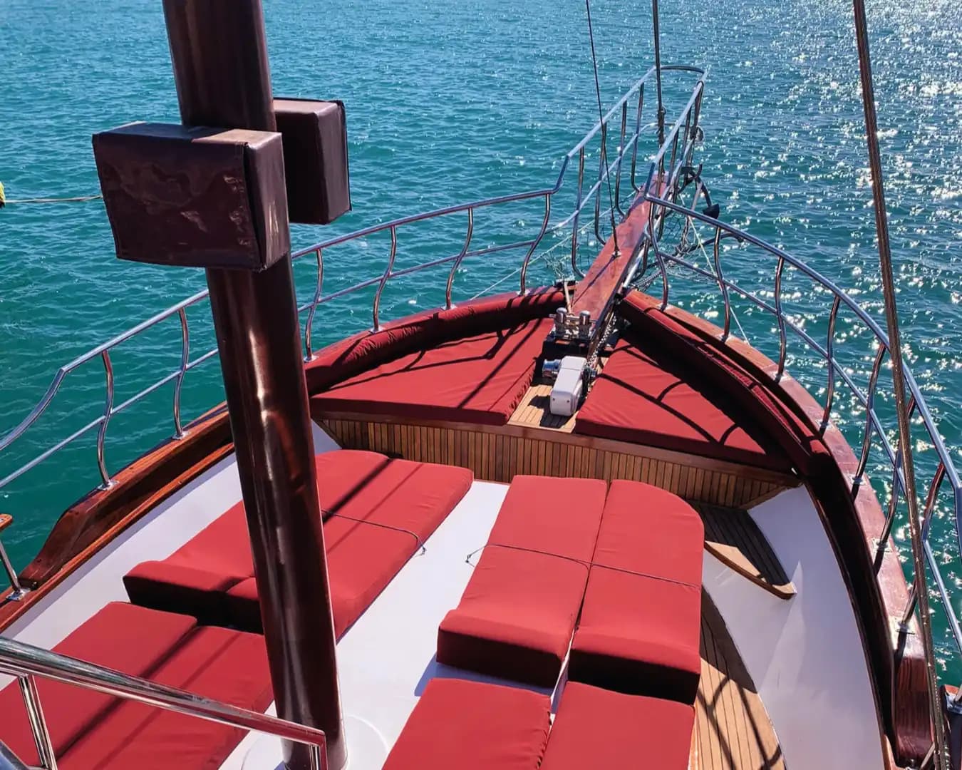 Side'de 32 Kişiye Kadar Günlük yada Saatlik Tekne Kiralama 12