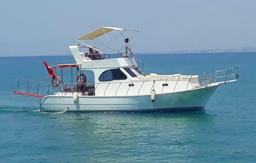 Side’nin Eşsiz Kıyılarında, 12 Metre Uzunluğunda, 12 Kişilik Ekonomik Yat