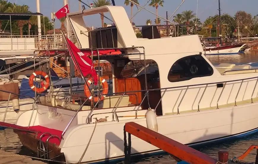 Side’nin Eşsiz Kıyılarında, 12 Metre Uzunluğunda, 12 Kişilik Ekonomik Yat