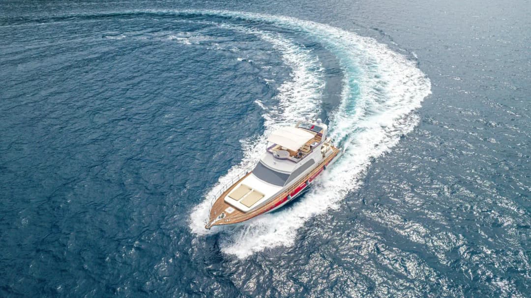 Bodrum’da 5 Kabinli Konforlu Mavi Yolculuk: 24 Metrelik Lüks Motoryat