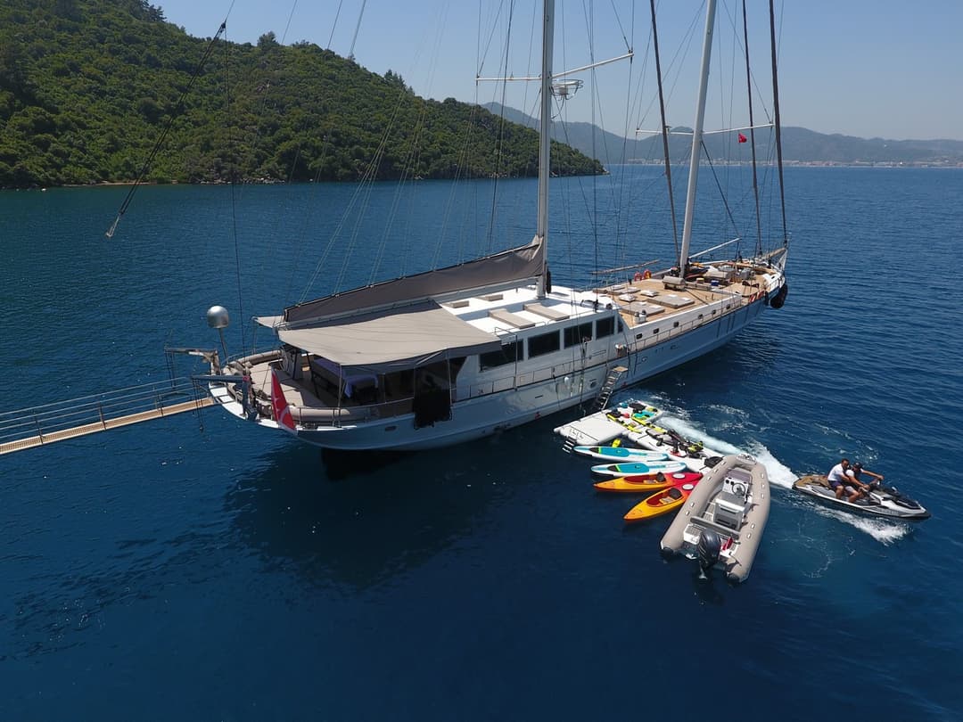 Marmaris'te Lüks Gulet Kiralama Deneyimi – 38 Metre, 10 Kişilik