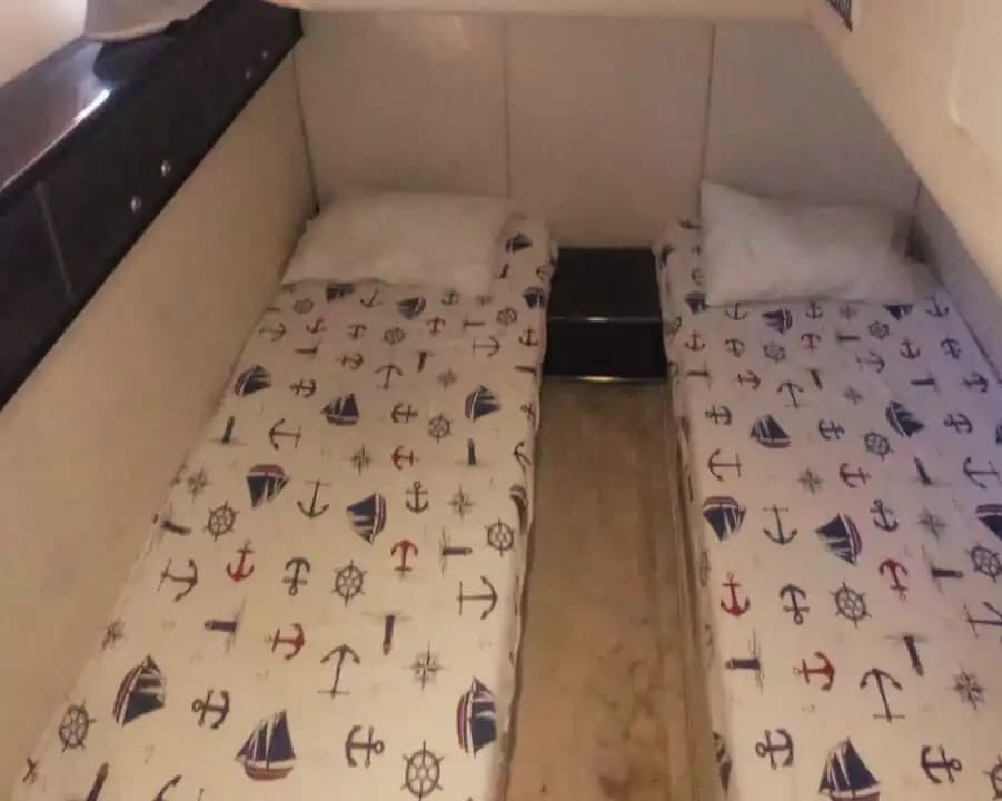 Alanya'da Eşsiz Organizasyonlar İçin 3 Kabinli, 12 Kişi Kapasiteli Princess Marka Motoryat 16
