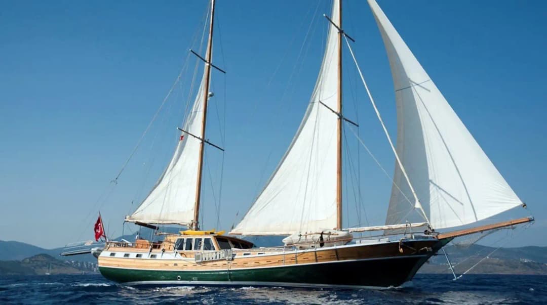 Bodrum 27m Gulet Kiralama 8 Kabin | 12 Kişilik Türkiye Yunan Adaları Rotası