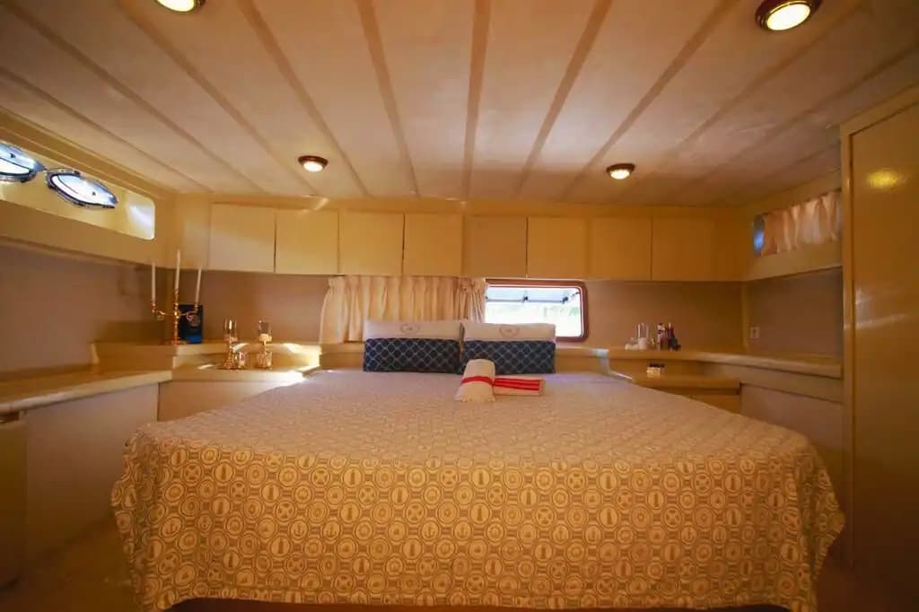 Bebek’te Kiralık Yat Günübirlik veya Saatlik 10